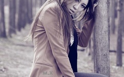 他撕开我奶罩揉吮我奶头